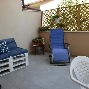 https://casa-vacanze-lombardo-santa-teresa-di-riva.sicilyhotelsitaly.net