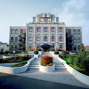 Otel Starhotels Business Palace, Milano
