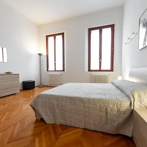 Toniolo Venice Holiday home Mestre
