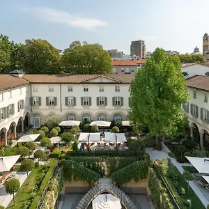 Otel Four Seasons, Milano
